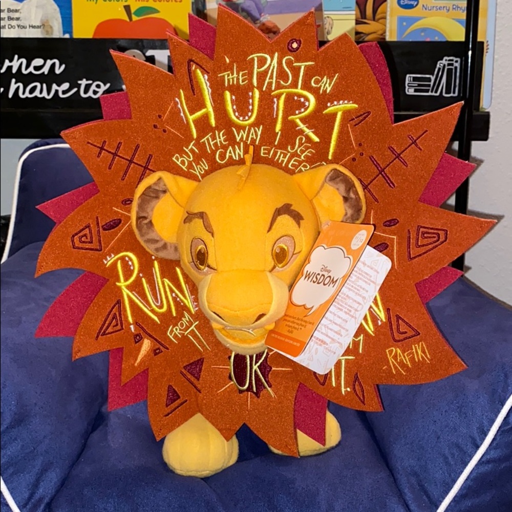 SIMBA WISDOM COLLECTIBLE